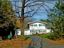 My childhood home 1970-1980 ~ Hamden, CT 